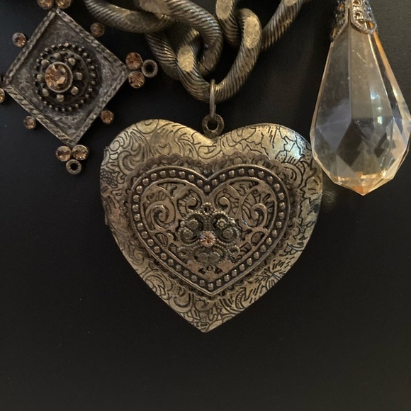 Vintage Steampunk antique brass? Statement necklace - Picture 4 of 5